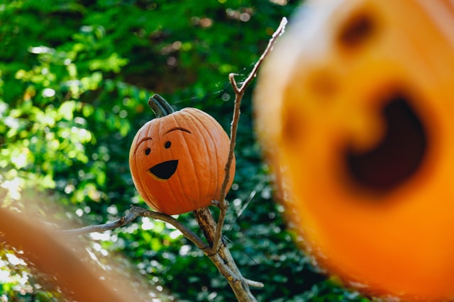 Zabawy halloweenowe dla dzieci: najlepsze pomysły i inspiracje