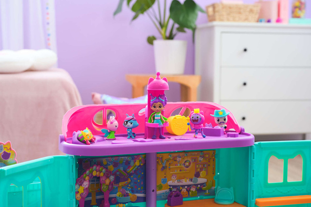 Koci Domek Gabi Duży zestaw wielki tęczowy imprezowy dom z windą + 7 figurek 60 cm dźwięk