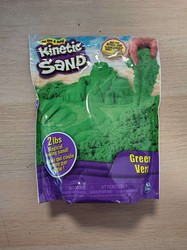 OUTLET Kinetic Sand piasek kinetyczny żywe kolory zielony 930g WADLIWA - INNY KOLOR PIASKU