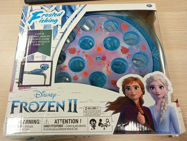 Disney Frozen II Gra Frosted Fishing USZKODZONE OPAKOWANIE