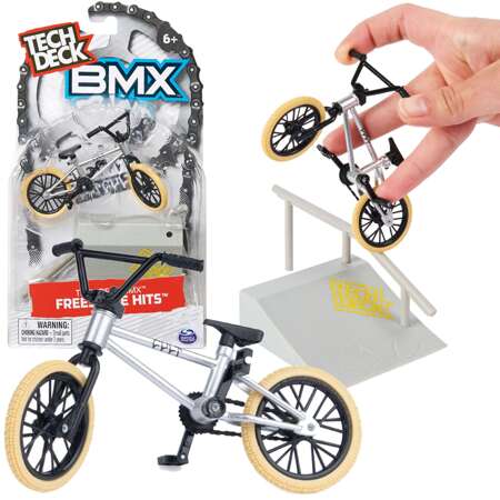 Fingerbike mini rower BMX Cult w zestawie z przeszkodą Freestyle Hits Tech Deck Spin Master